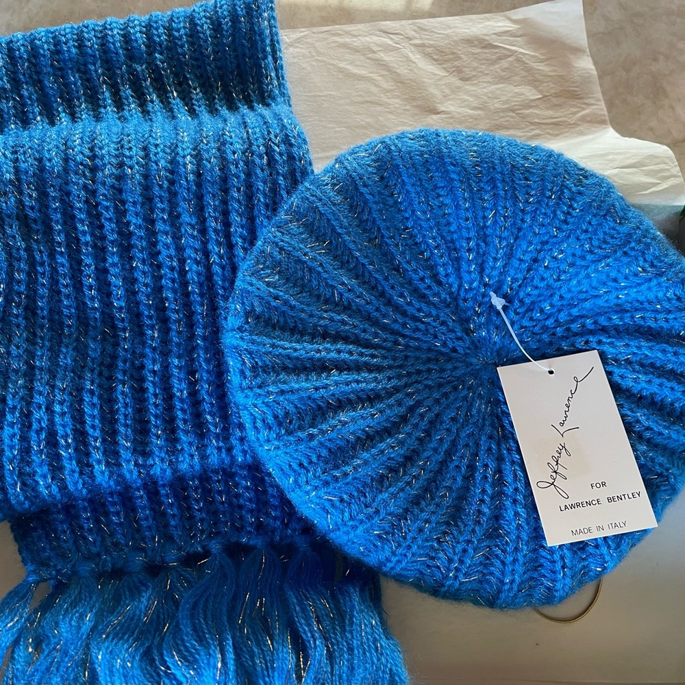 NWT Barre and Scarf